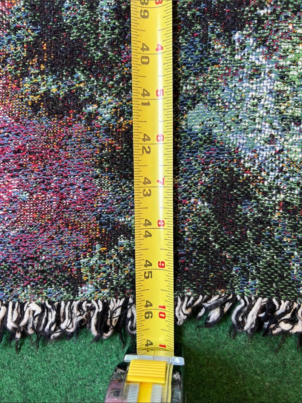 Festive Cottage Holiday Throw Blanket - Pink Snow Scene